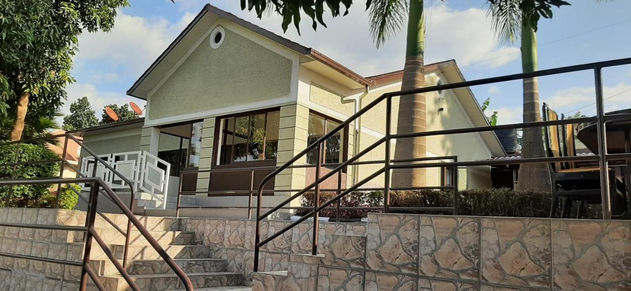 Airport Hill Motel Kigali Exterior photo